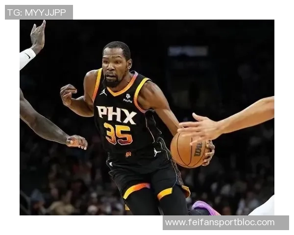 杜兰特状态低迷14投仅5中仅得13分7篮板表现令人失望